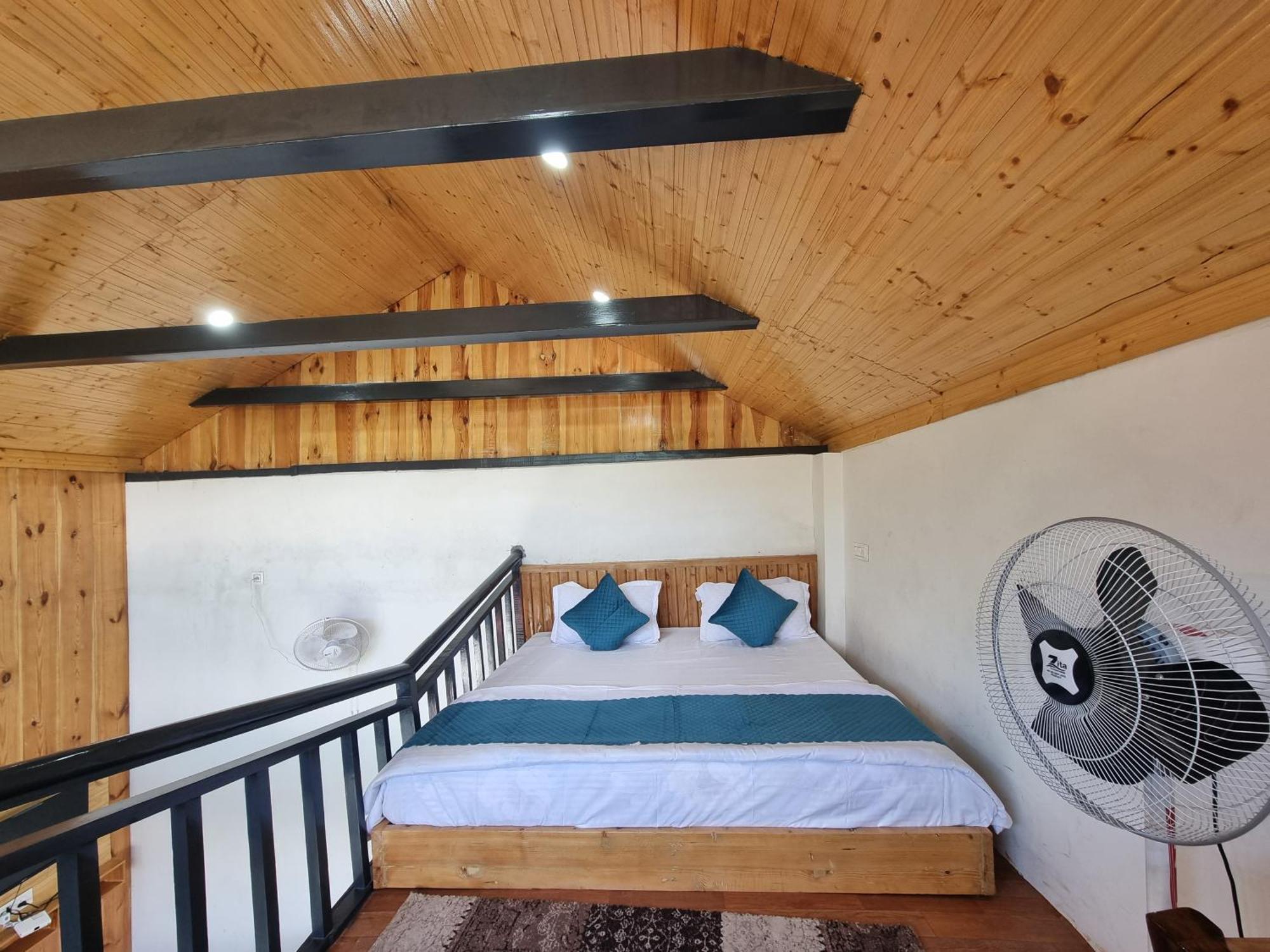 Baikunth Homes Dalhousie Exterior foto